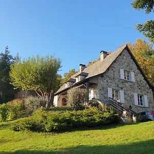 Maison d'hôtes Les Sentiers Du, Tremouille (Cantal)